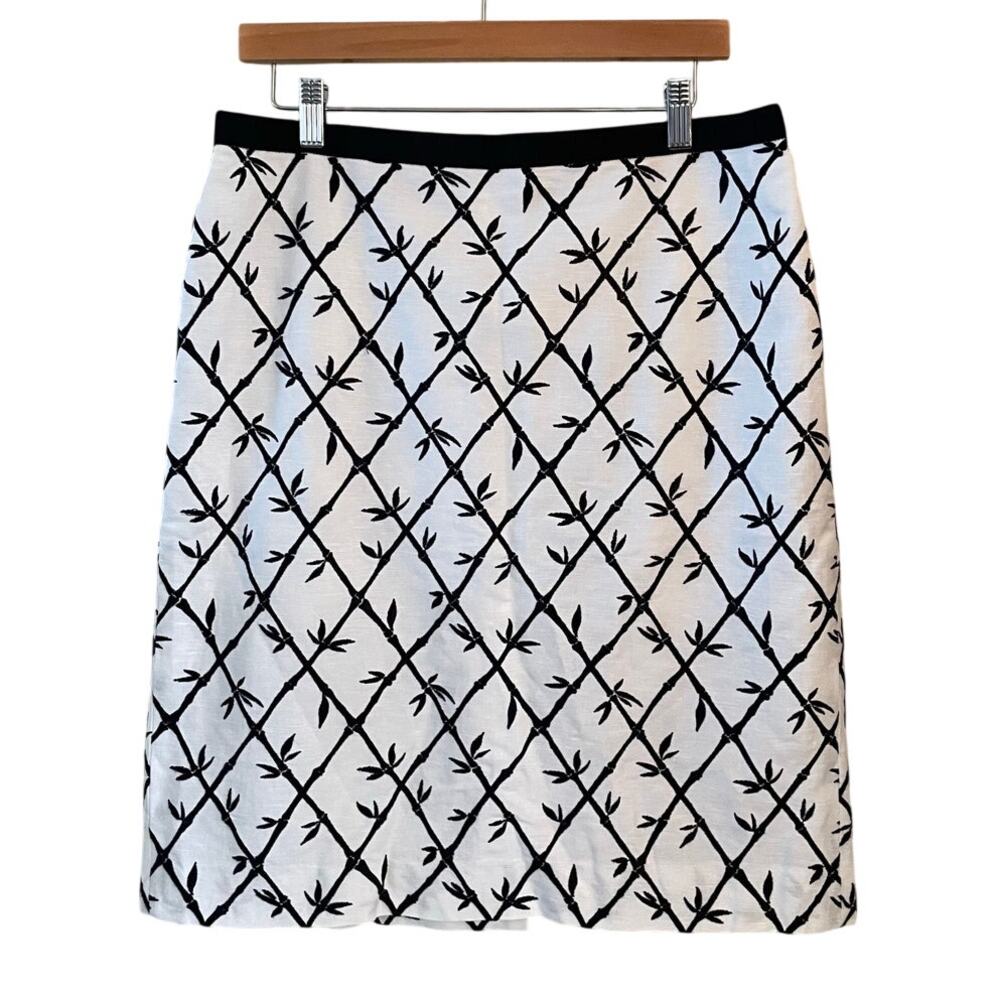Talbots White & Black‎ Bamboo Embroidered Straight Skirt Size 10